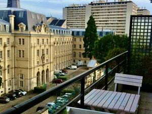 Location appartement 1 pièce 24 m² à Issy-les-Moulineaux (92130)