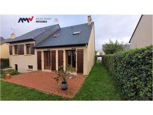 Vente Maison à Sablé-sur-Sarthe (72300) : à vendre / 105m² Sablé-sur-Sarthe
