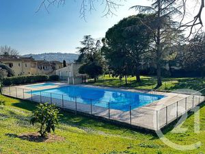 Appartement F1 à louer - 1 pièce - 28 35 m2 - Peymeinade - 06 - PROVENCE-ALPES-COTE-D-AZUR