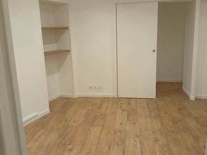 Local commercial 60 m2 - 570 ht