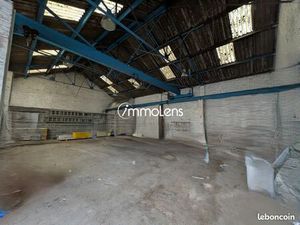 Local 170 m² Carvin