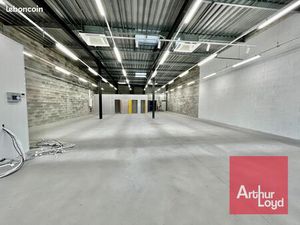 Local commercial 310 m²