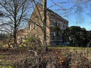 MAGNIFIQUE MAISON DE MAÎTRE avec PISCINE!