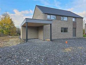 Magnifique VILLA neuve - situation campagnarde et pratique