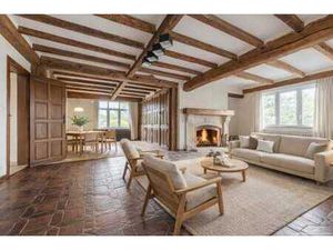 Élégante villa sur un terrain de 55 ares