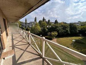 RESIDENCE SERVICES PARMENTIER - Bel appt 1CH + terr+cave+gar