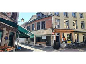 Centre maison de commerce à rénover