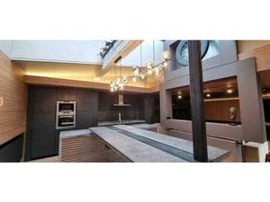 Loft d’exception complètement rénové: 290m² + terrasse 50m2