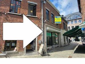 Centre & 2 maisons de commerce à rénover