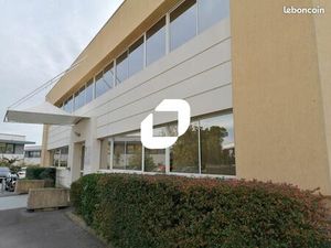 Bureaux 162 m²