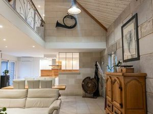 Magnifique Maison Familiale 210m² - 6 Ch - Piscine & Jacuzzi - Secteur Quesnoy/Comines - C