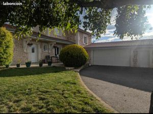 Villa 174m2 et 100m2 de garage