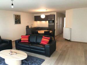 Appartement vue lateral sur mer a vendre à Saint-Idesbald!