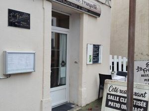 Restaurant pizzeria snack