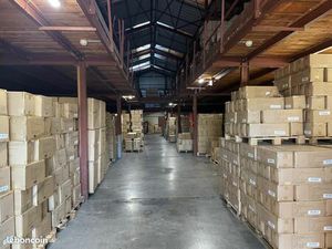 Local industriel 6 020 m²