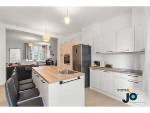 Appartement 3 chambres rénové de manière unique dans le c...