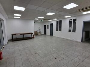 Local commercial 125 m²