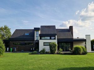 Maison contemporaine 6 pièces – Ennevelin – 173 m²