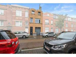 Bel étage lumineux et spacieux  prêt à emménager  avec 3 ...