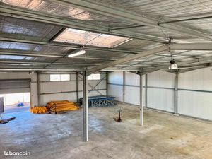 À LOUER – Sète / Frontignan – Zone artisanale bâtiment de 1080 m²