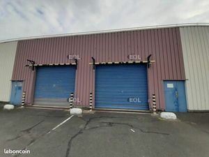 Local d'activité 300 m²