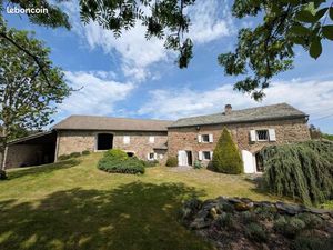Ferme 190 m² Saint Jeures