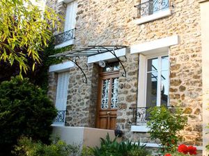 Maison en meulière rénovée  proche gare et lac d'Enghien