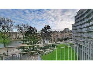 Appartement avec vue sur Etangs d'Ixelles