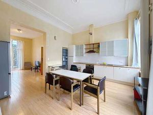 Etterbeek - Bel appartement 3 chambres