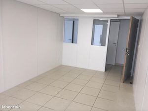 Bureaux 80 m²