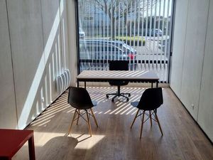 Bureau de 21m² / Coworking / Centre d'affaires - Tout inclus