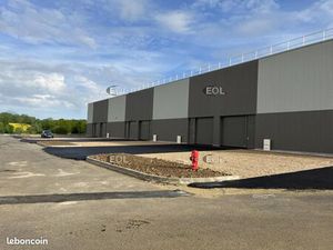 Local d'activité 1 259 m²