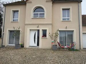 Maison contemporaine 142 m² – Pontoise – Gare à pied – DPE A