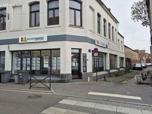 Local commercial 140 m²