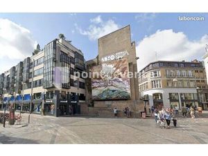 Local commercial 363 m²