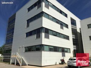 Bureaux 1 959 m²