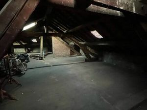 « Chambres de bonnes a ammenager »