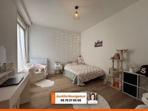 Appartement hyper-centre 26 m2 EVREUX (27 - Vendu loué avec locataire en place bail 3 ans 