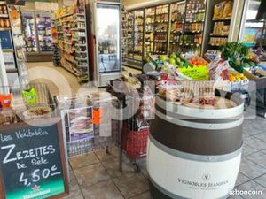 Fonds de commerce 130 m²