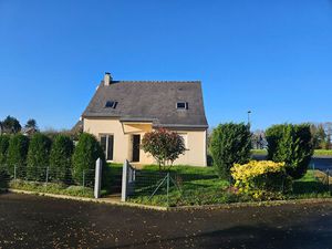 Calorguen / Maison familiale lumineuse avec confort de plain-pied  proche Rance