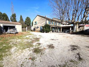 SAINT ANDIOL - Maison Provençale  5 pièces  148 m² habitables sur 4133 m² de terrain