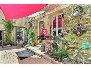 Mas restauré Suze La Rousse 5 pièces 179 m² + Studio 25 m² - 399 000 Euros -