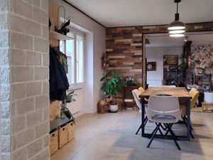 Maison familiale avec terrain  dépendances