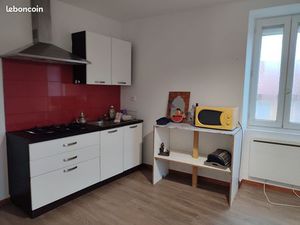 Loue appartement 3 pièces Montlaur