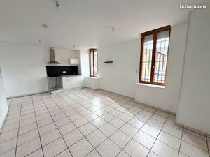 Studio 1 pièce 30 m²