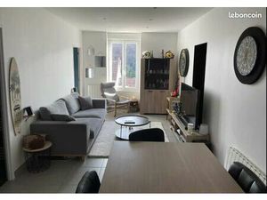 T2 54 m² traversant – Centre-ville Valserhône – Ascenseur  parking – Idéal frontaliers