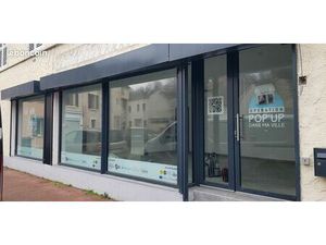 Local commercial de 57 m² - Opération