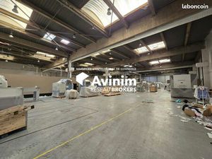 Local 3993 m² Saint-Ouen-l'Aumône