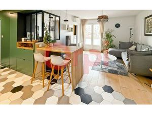 Appartement Lyon 8 51 m² T-3 à vendre  295 000 €