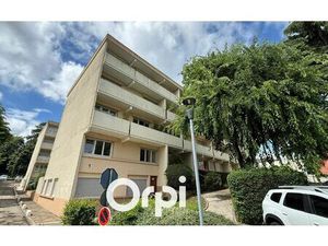 Appartement Saint-Fargeau-Ponthierry 75.02 m² T-4 à vendre  169 000 €